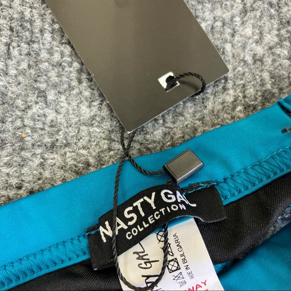 Nasty Gal Recycled Fresh Start High-Leg Bikini Bottoms TEAL size 10 - Picture 4 of 8